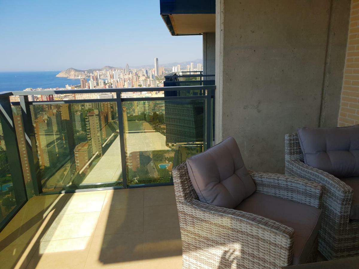 Kronos Apartment Бенідорм Екстер'єр фото